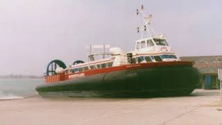 AP188 Hovercraft Southsea [upl. by Belayneh768]