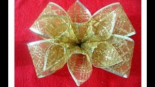 Moños navideños con flores en cintas de organza [upl. by Eseenaj]