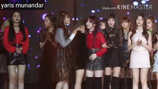 180110 BLACKPINK TWICE Suhyun AKMU Comfort About Yeri Crying at GDA 2018 [upl. by Khalsa]