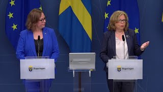 Pressträff med migrationsminister Maria Malmer Stenergard [upl. by Nevi]