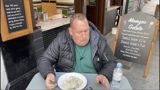 EATING PIE MASH amp LIQUOR WITH JELLIED EELS IN LONDON [upl. by Yemorej]